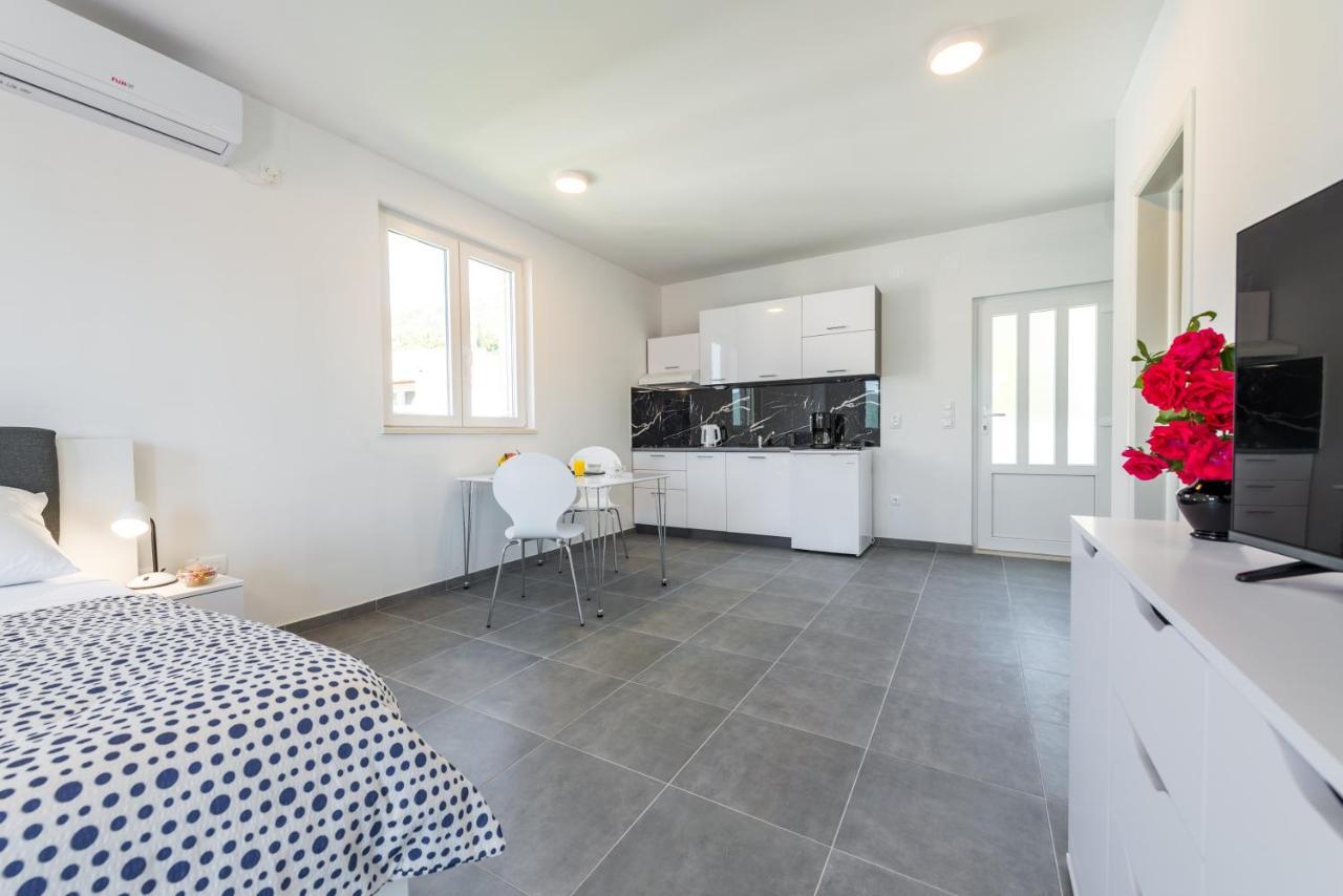 Korta Apartments Вигань Екстер'єр фото